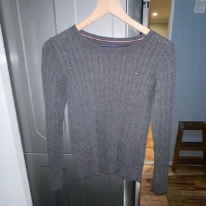 Tommy Hilfiger knit sweater